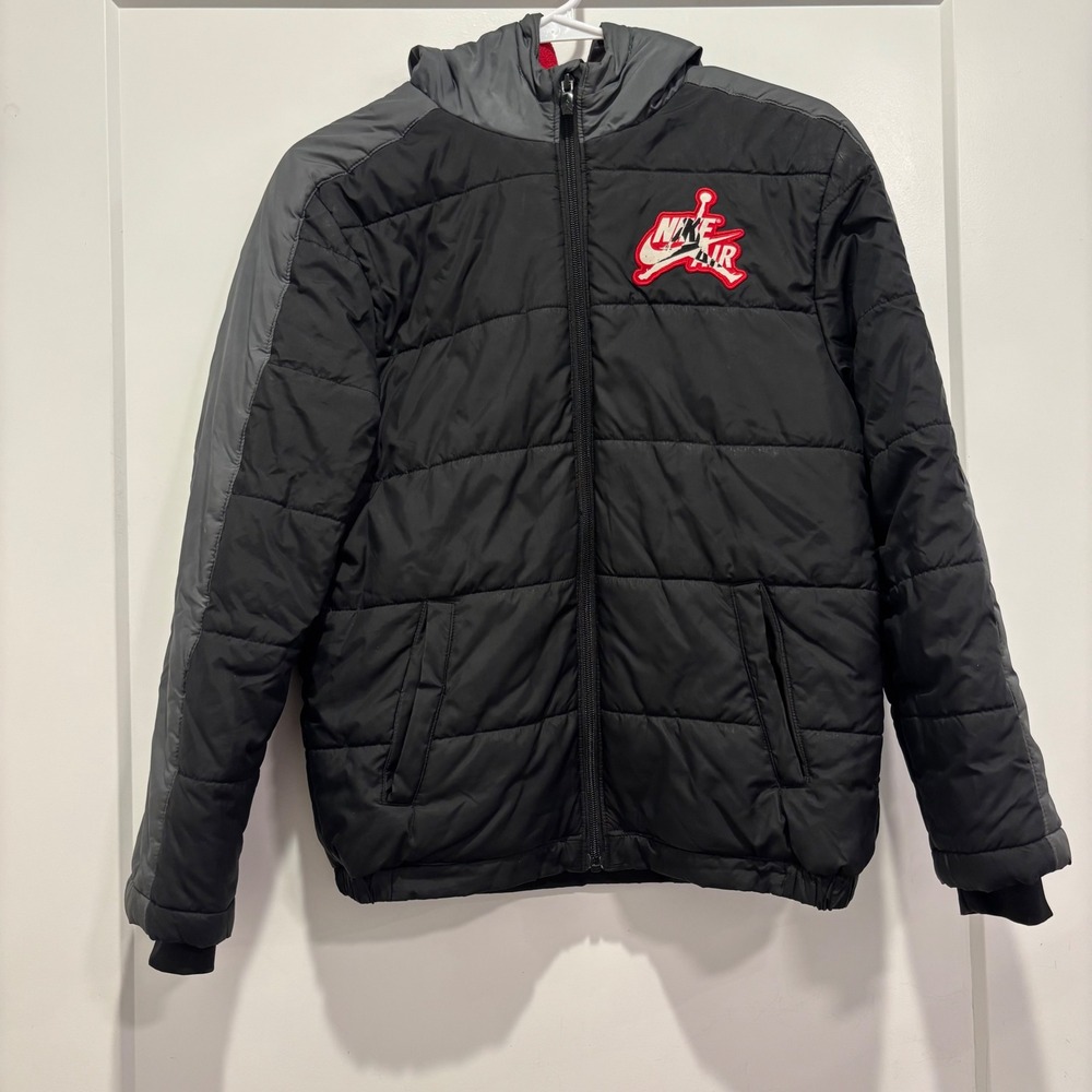Jordan Boys Black Grey Nike Air Jumpman Hooded Puffer Jacket Large 12-13 Years